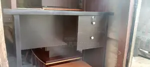 3/Half Fit Office Table