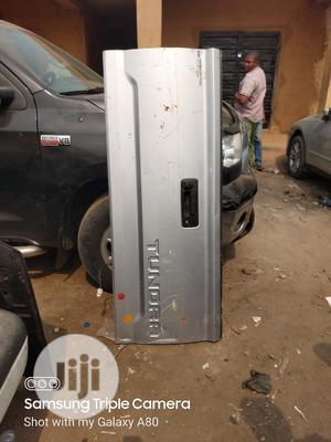 Toyota Tundra 2018 Back Boot