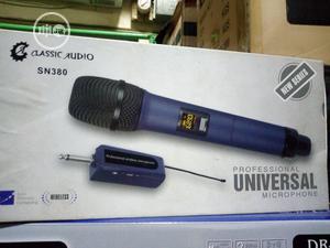 Classic Audio Universal Wireless Microphone