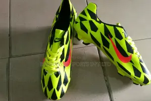 Professional Size 43 Nike Latest Boot