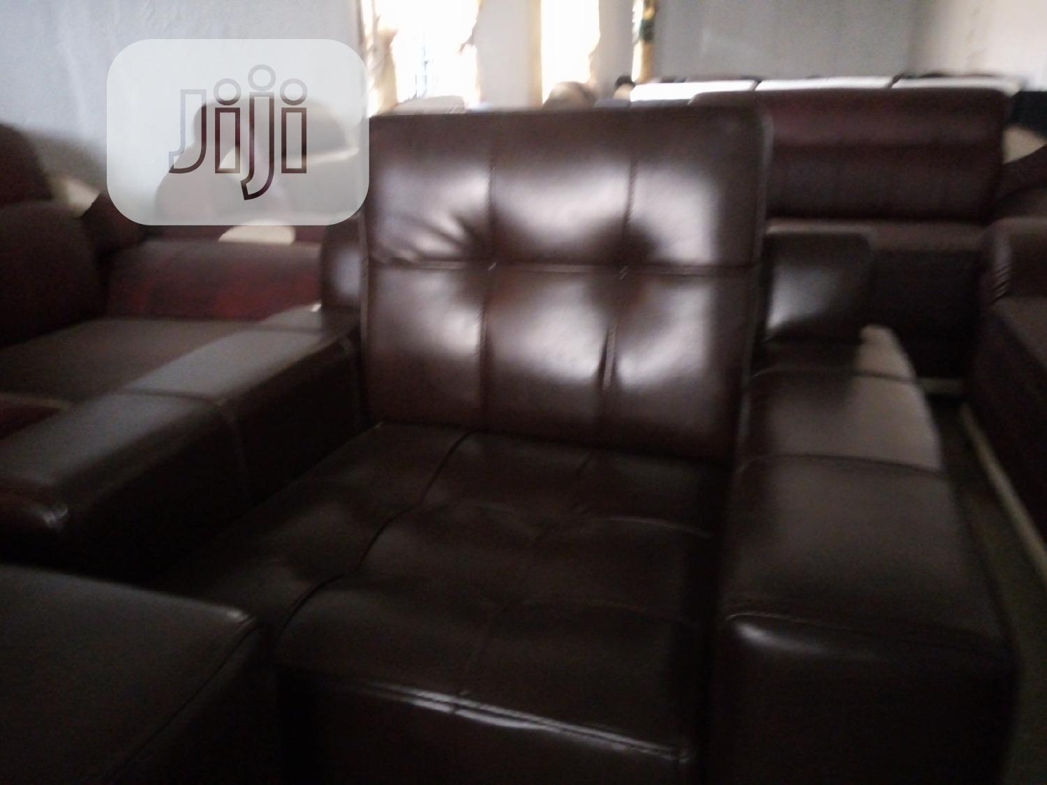 7 Sitters Block Chair