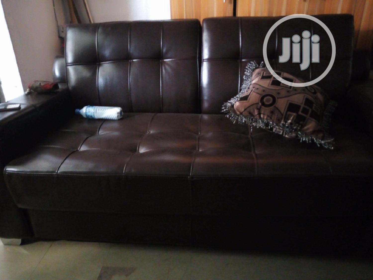 7 Sitters Block Chair