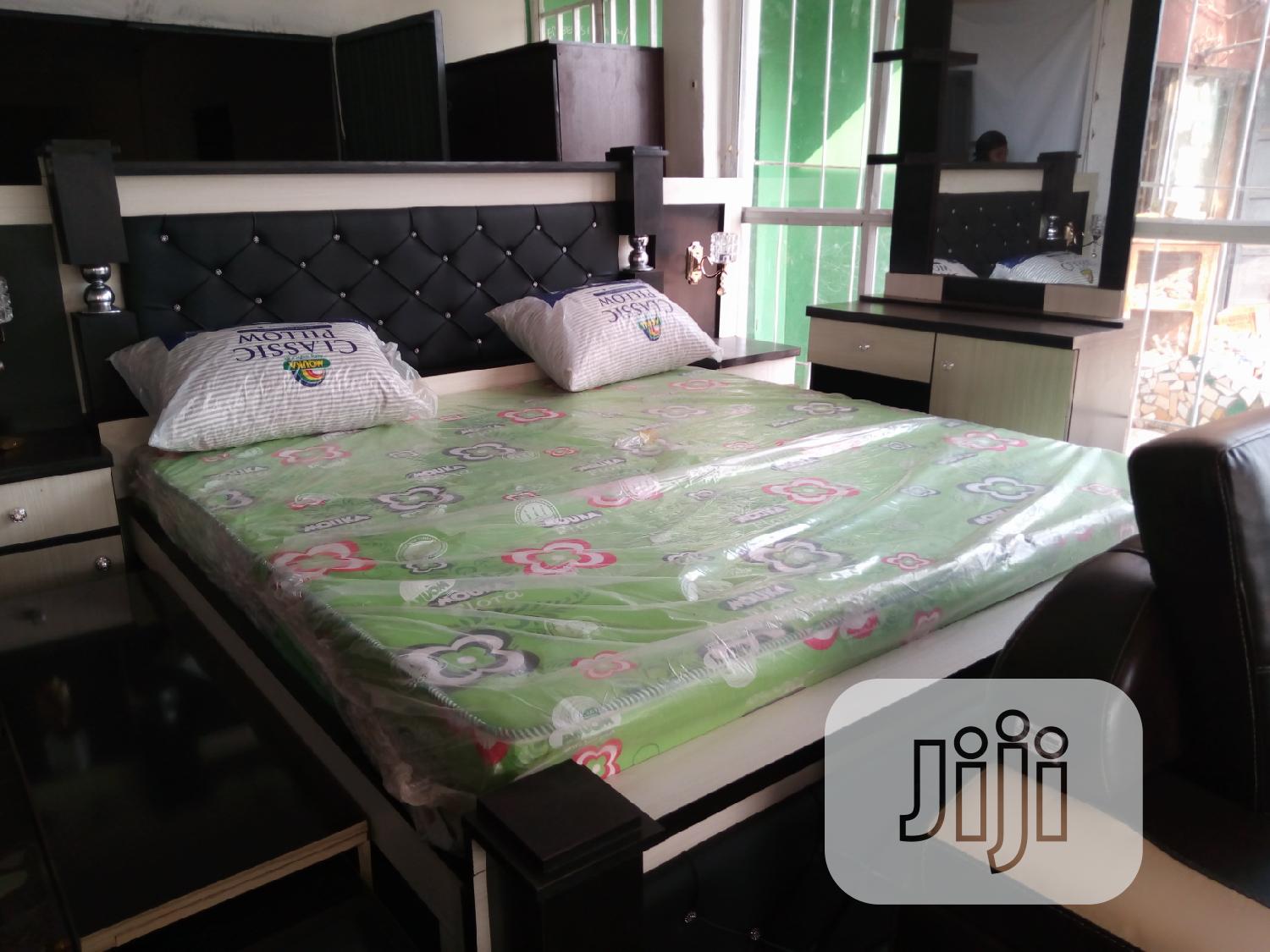 Quality High Back Rest Padded Bedframe With Bedside Drawers.