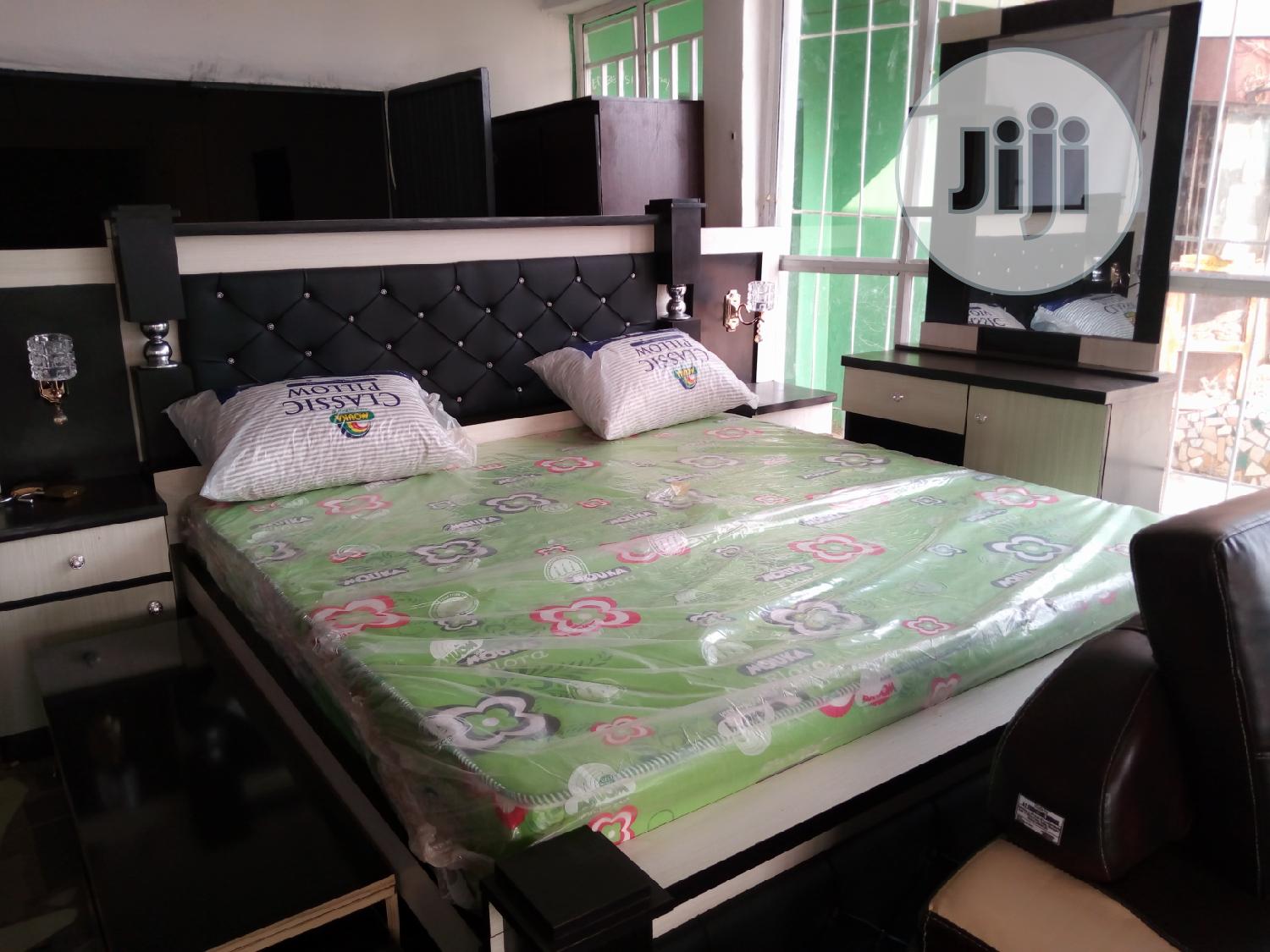 Quality High Back Rest Padded Bedframe With Bedside Drawers.