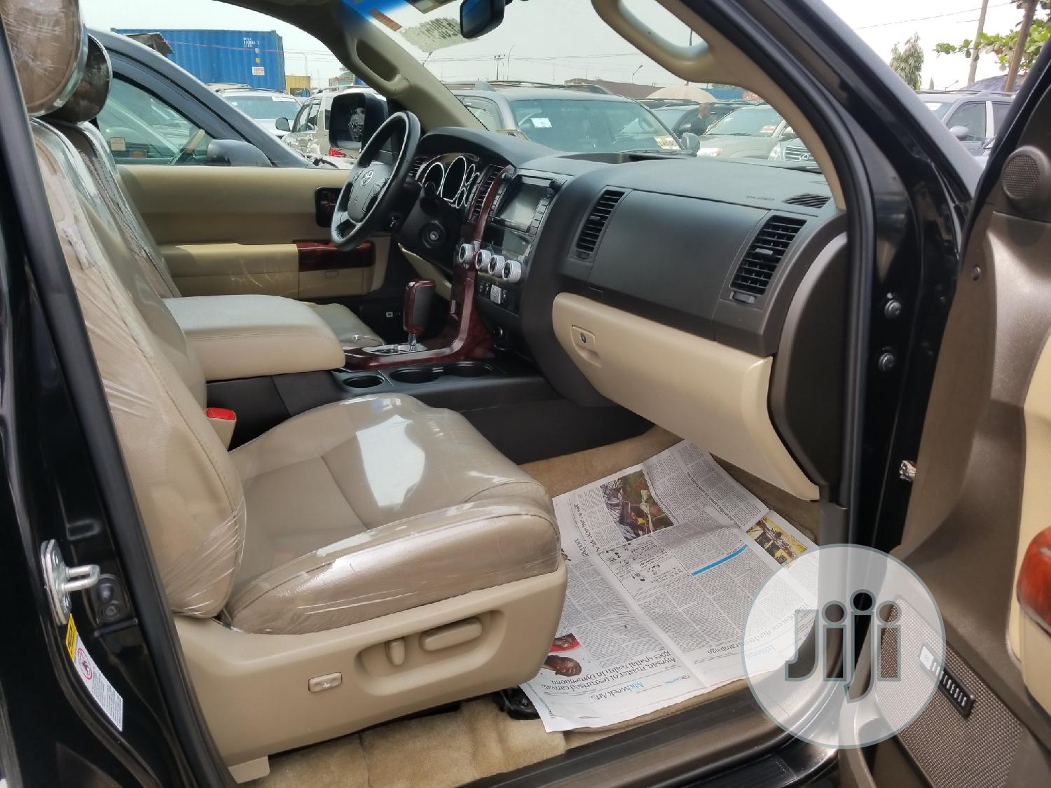 Toyota Sequoia 2012 Black
