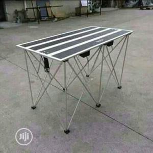 Standard Quality Dj Stands With Table