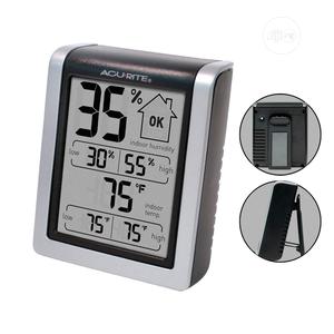 USA Acurite 00613 Digital Hygrometer Indoor Thermometer