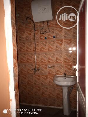 Photo - 2bdrm Apartment in Greenfield, Isolo for rent