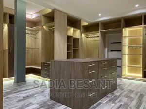 Walk in Closet