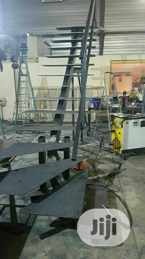 Framless Handrails
