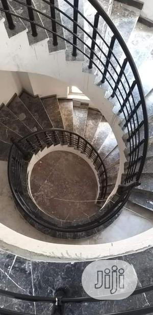 Framless Handrails