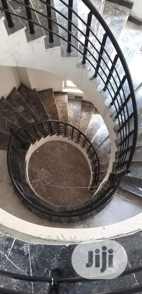 Framless Handrails