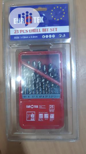 Drill Bit Set (25pcs) Black or Silver