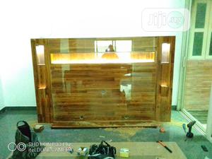 High Glossy Mounted Tv
