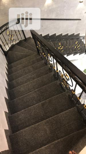 Rugs for Staircase at Affordable Price