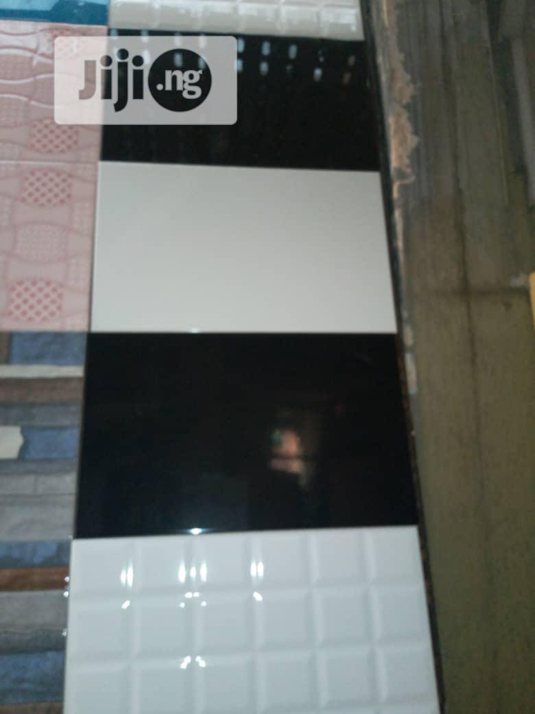 Plain White and Black Designs Tiles