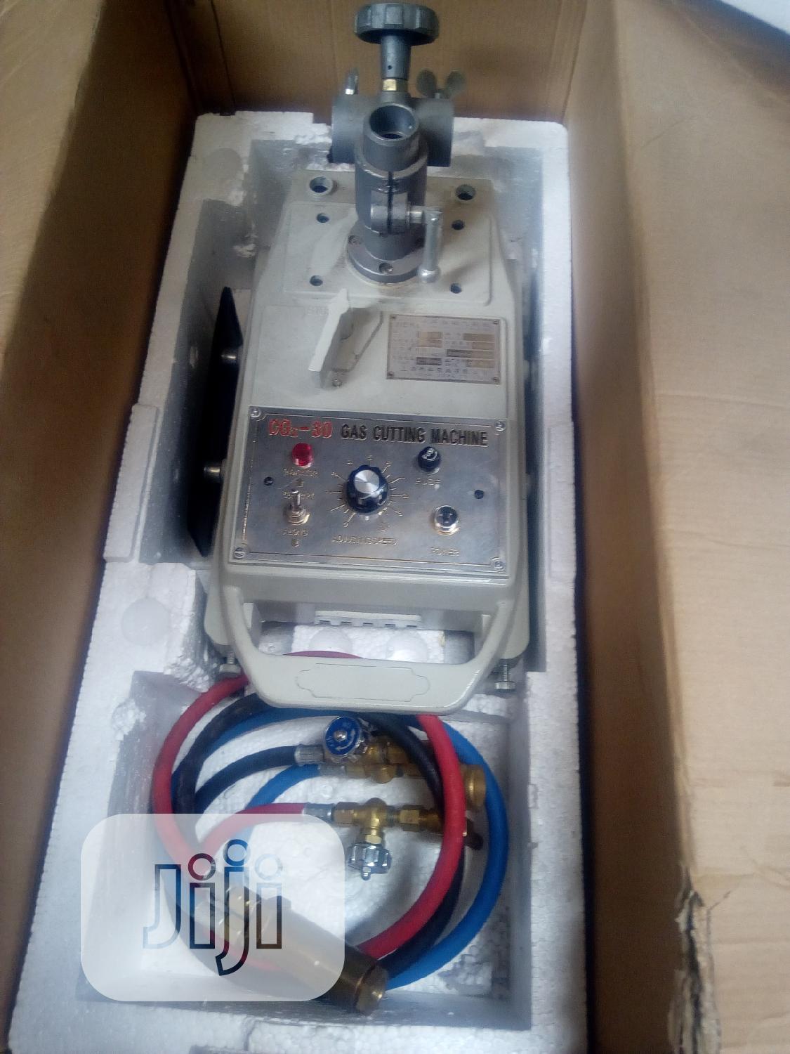Profile Cutting Machine