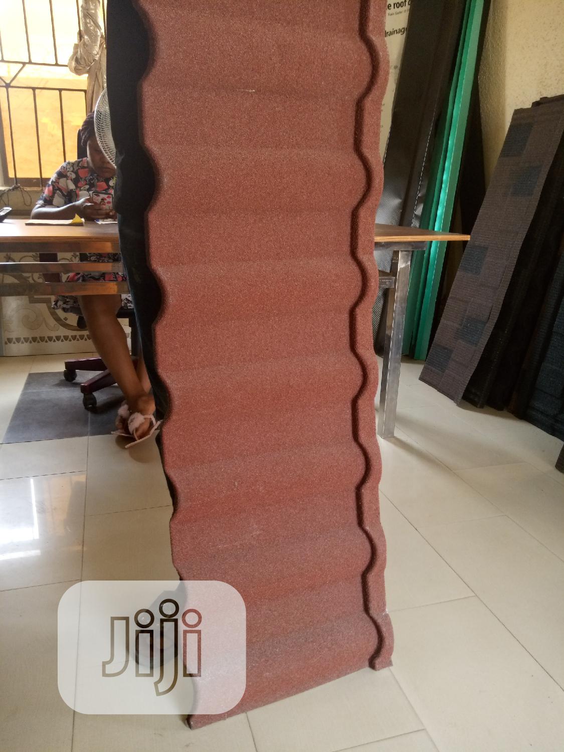 Plain Red Milano Stone Coated Roofing Sheets.