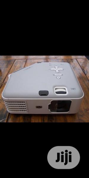 Unique HP Projector