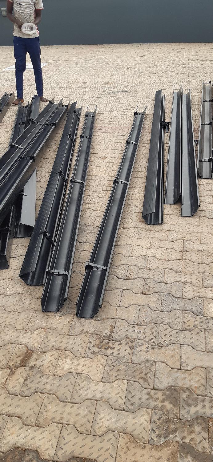 High Quality PVC Water Collector (Black Profile)