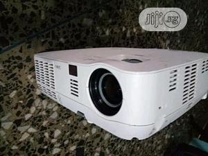 Sharp NEC Projector