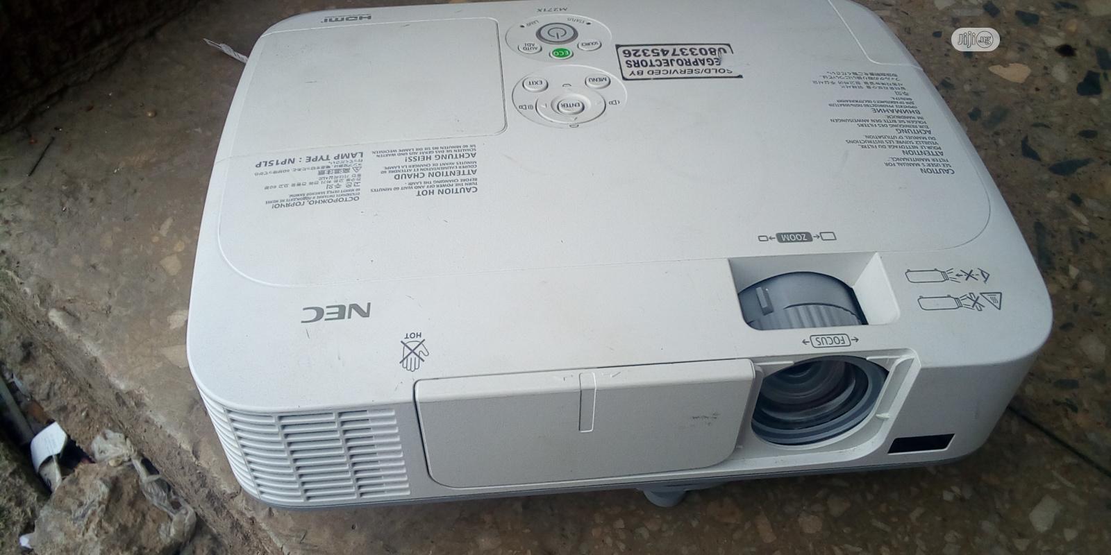 HDMI Projector