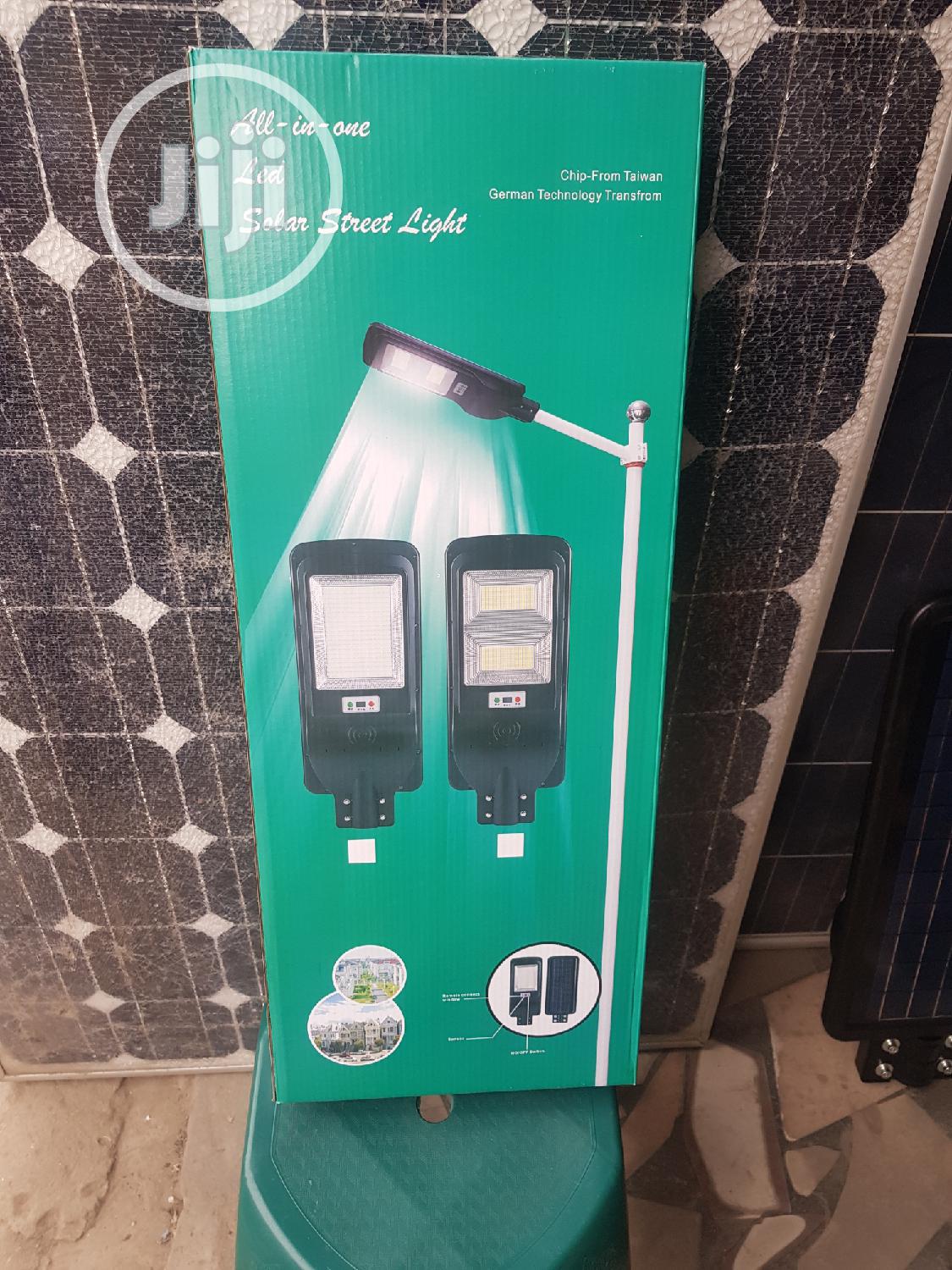 200w All In One Solar Street Light