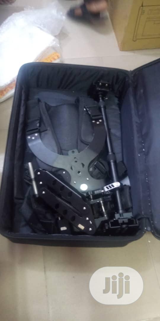 Steadycam With Vest