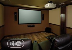 Projector Screens
