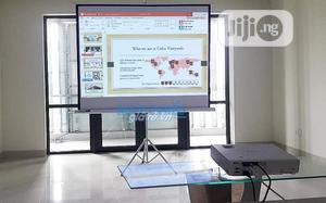 Projector Screens