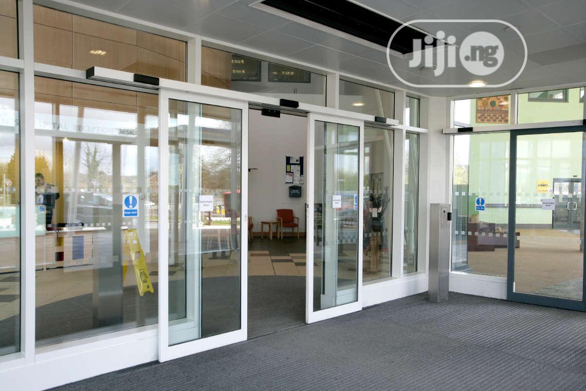 Automatic Sliding Door