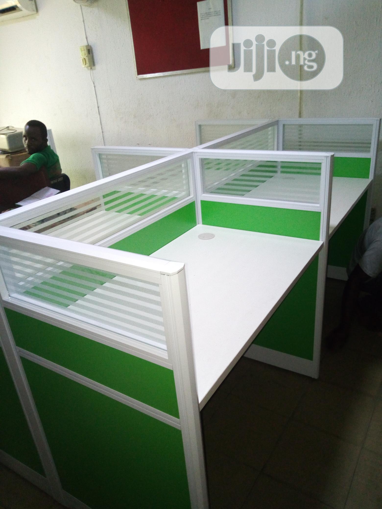 Working Station