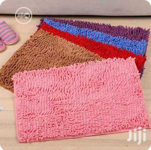 Fluffy Foot Mat