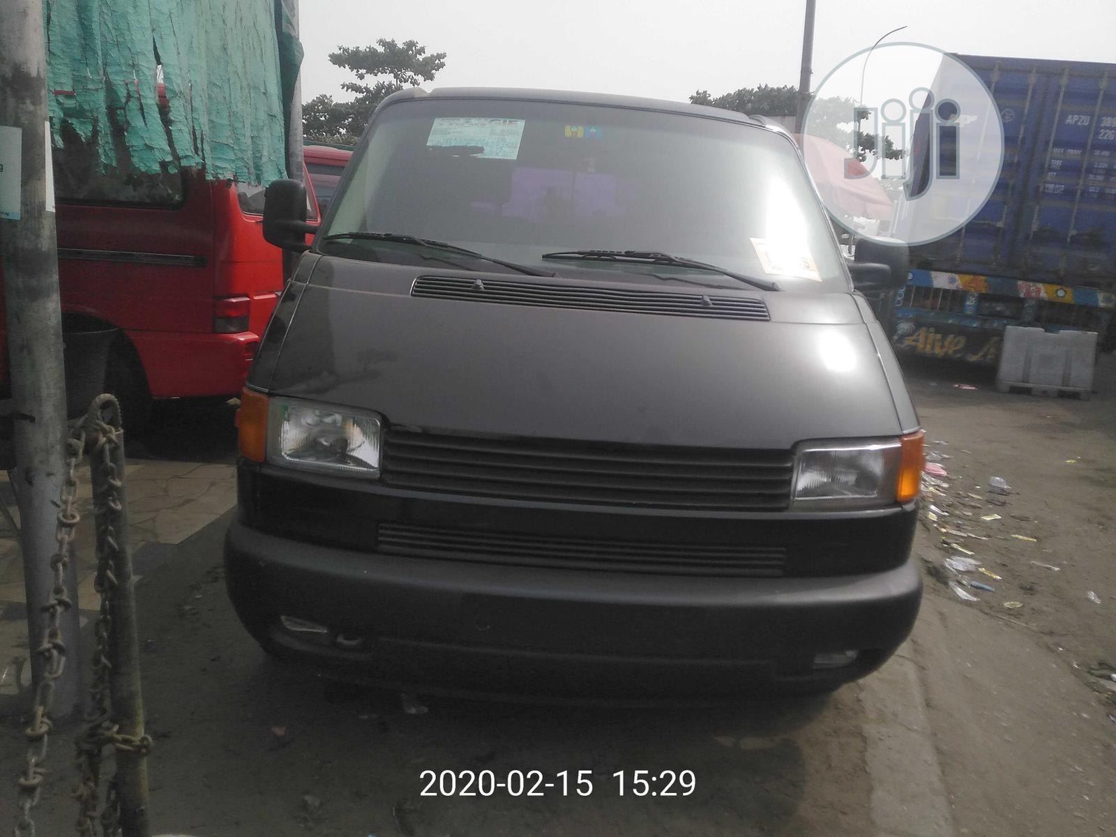 Volkswagen Transporter 2000 Black