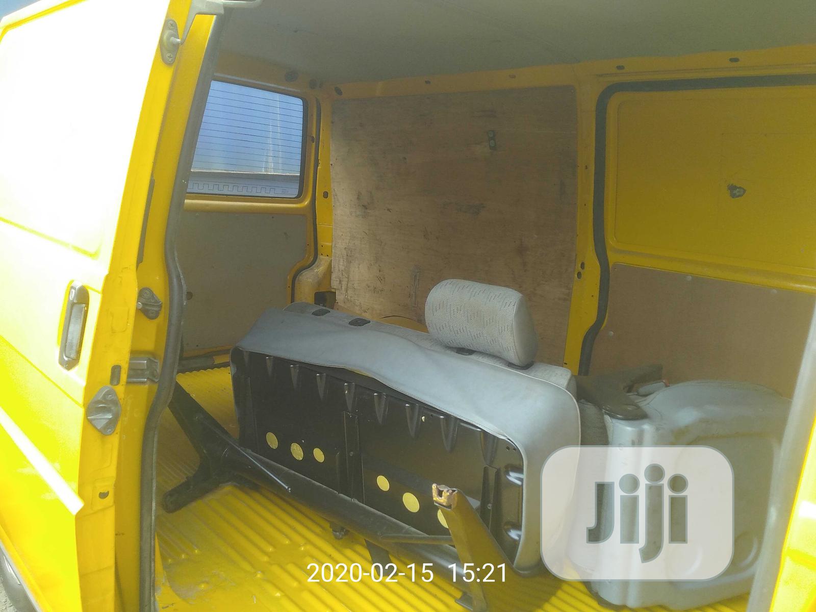 Volkswagen Transporter 2000 Gold