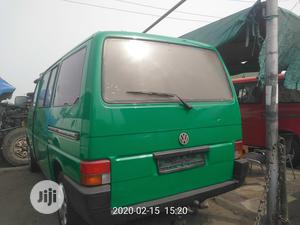 Volkswagen Transporter 1999 Green