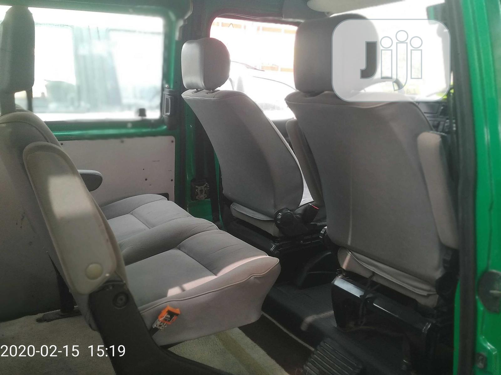 Volkswagen Transporter 1999 Green