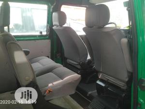 Volkswagen Transporter 1999 Green