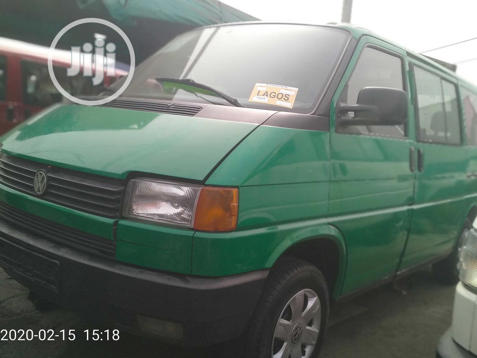 Volkswagen Transporter 1999 Green