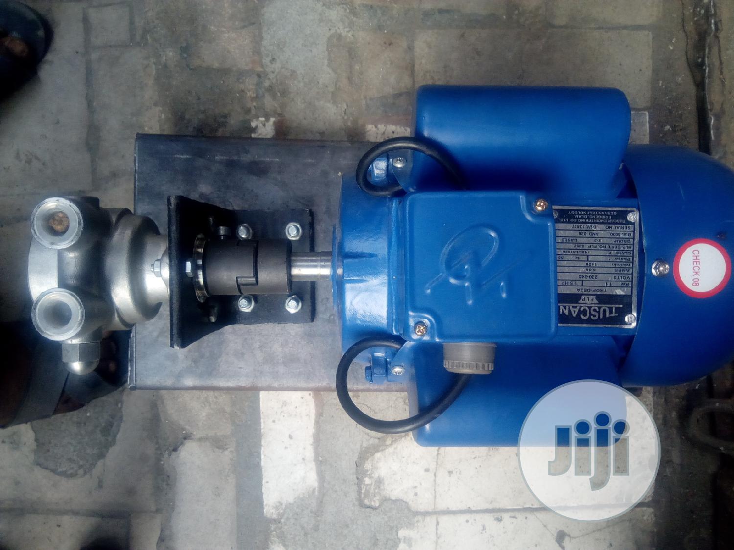 Gas Pump Machine
