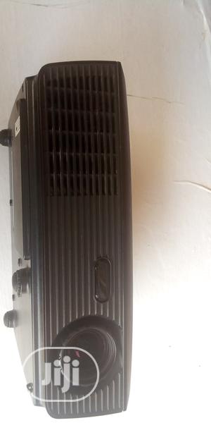 Elegant Projector