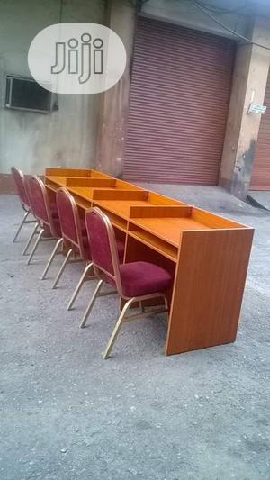 Reading Carrier Table.