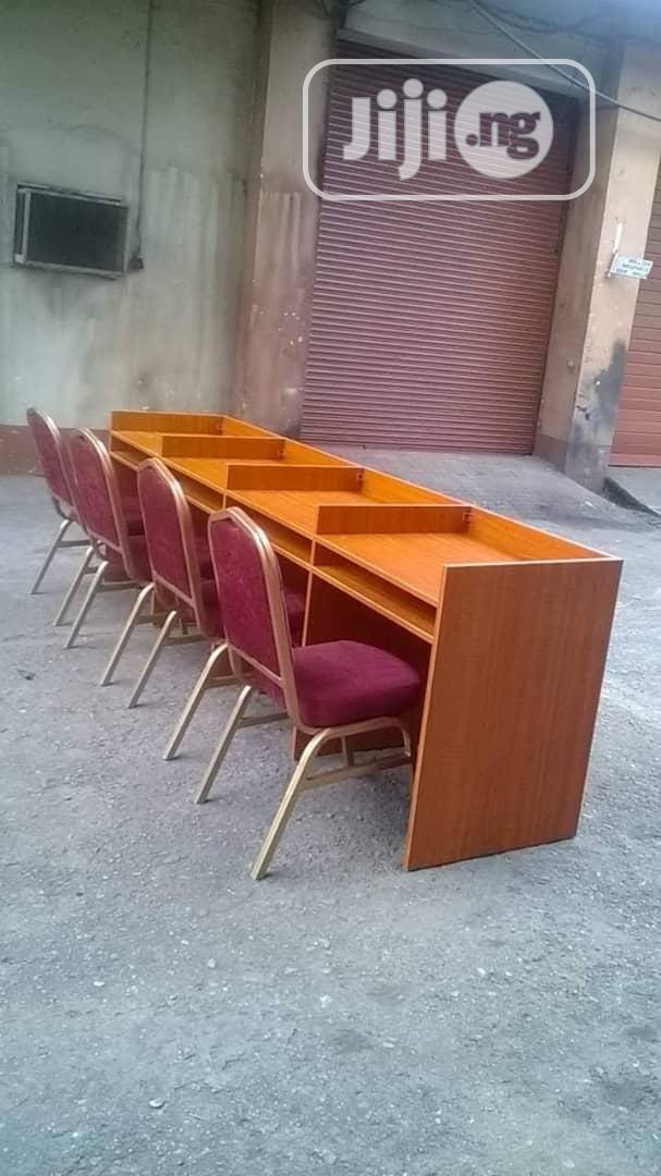 Reading Carrier Table.