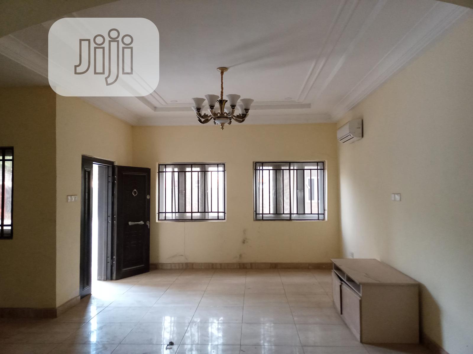 4bdrm Duplex in Jabi for sale