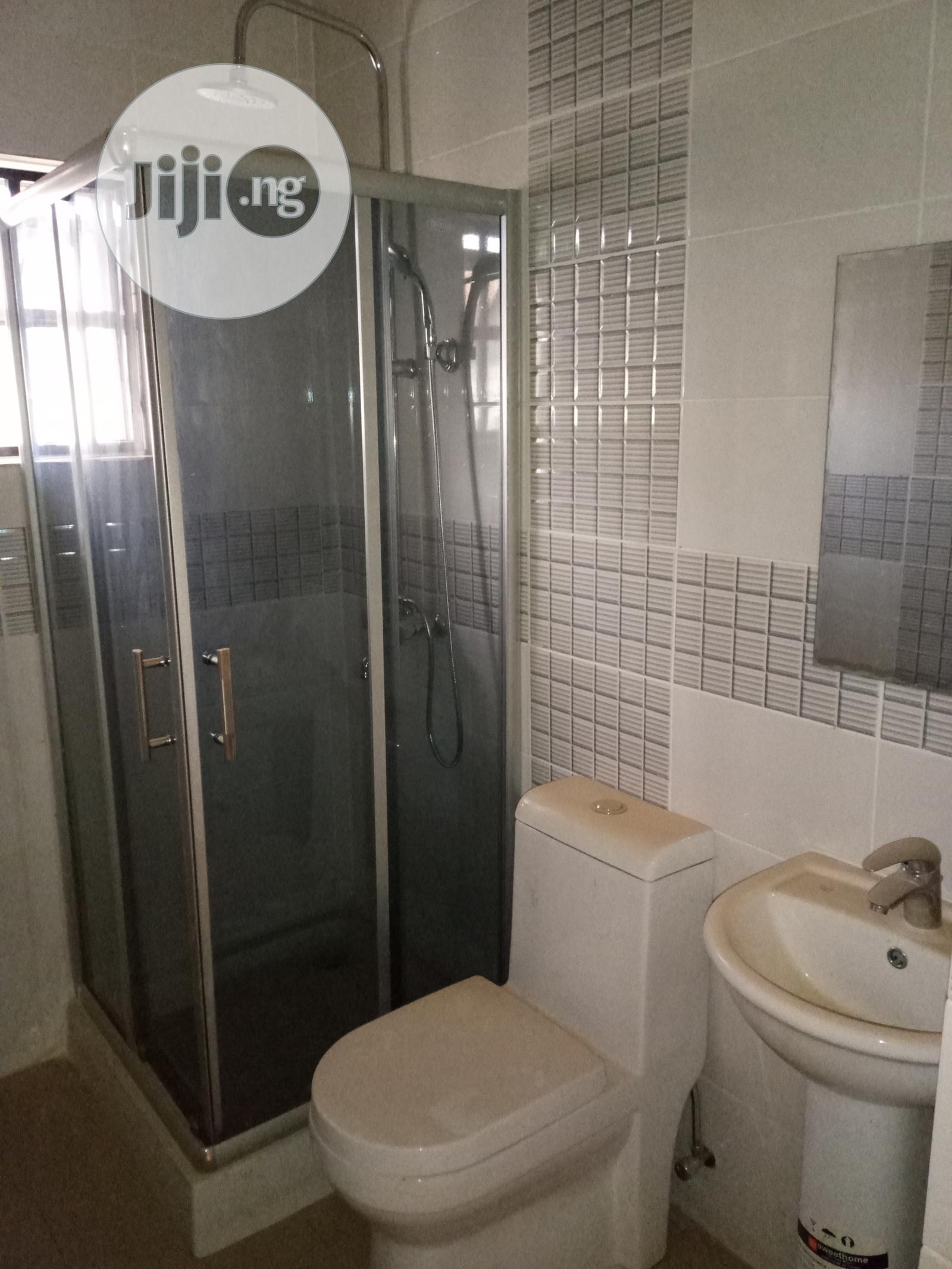4bdrm Duplex in Jabi for sale
