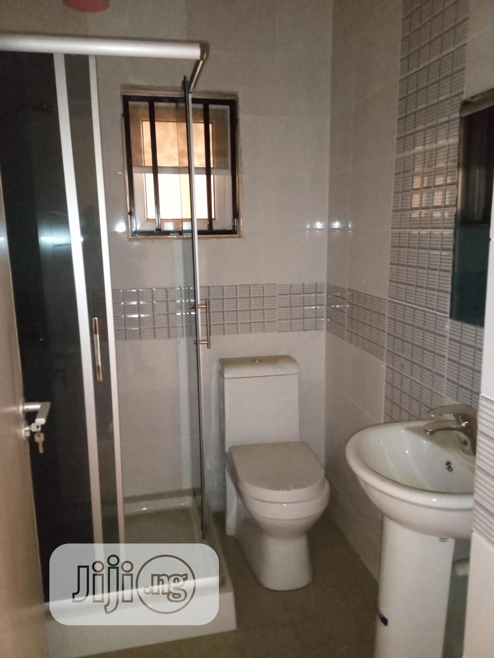 4bdrm Duplex in Jabi for sale