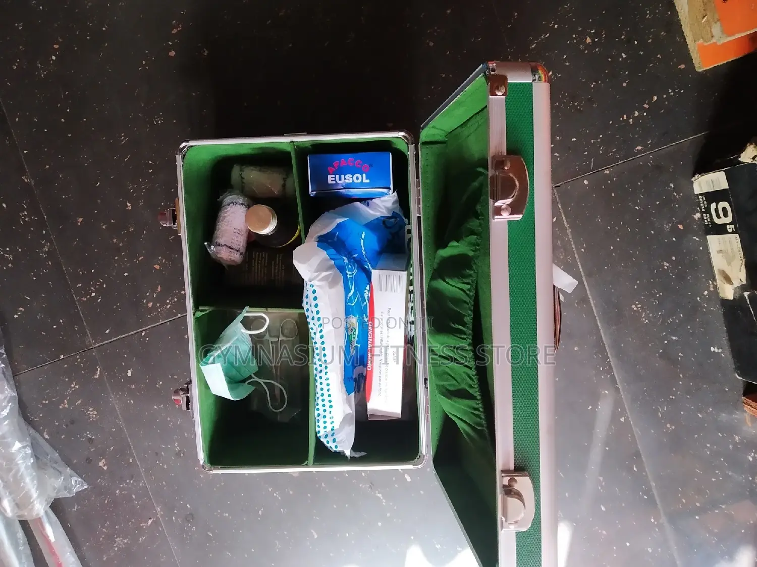 First Aid Box 7123