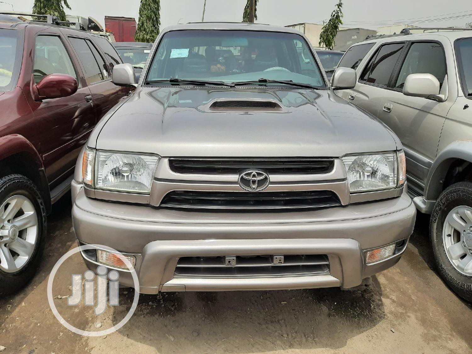 Toyota 4-Runner 2001 Gray