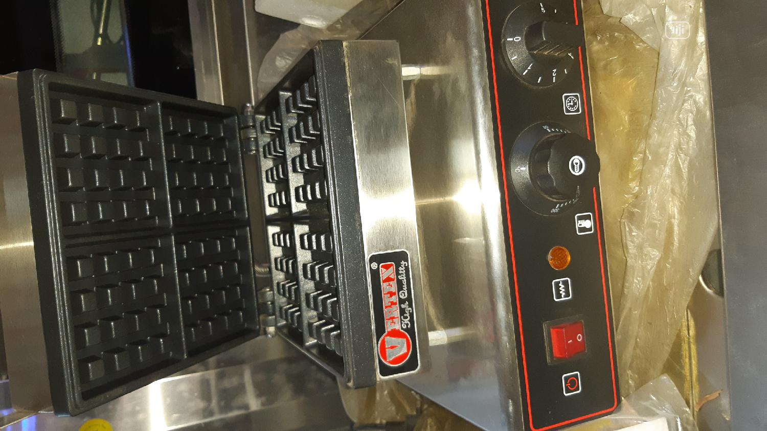 Single Cone Baker