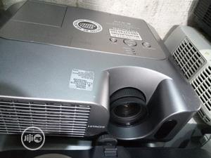 Projector/Screen Set Up for Event